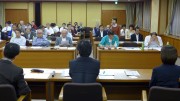 愛商連市交渉(挨拶するわしの団長)