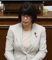 岡田　演壇s